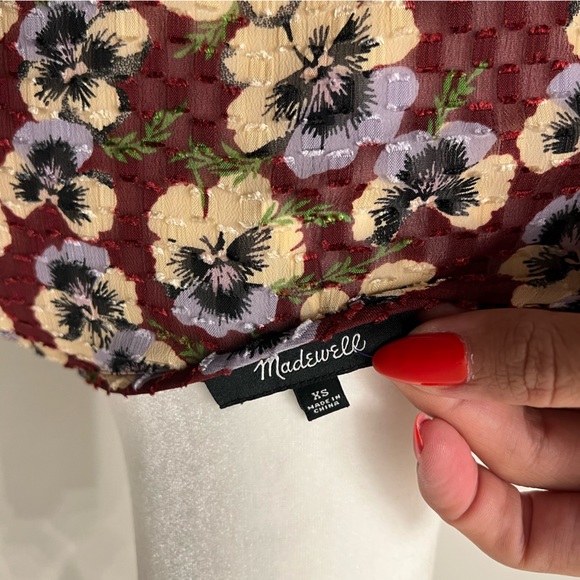 Madewell Drawstring Ruffle-Hem Top in Viola Floral EUC XS Pansy Dusty Burgundy - Picture 9 of 12